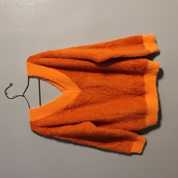 Emory Park women's orange fuzzy soft oversized small sweater - Picture 15 of 16